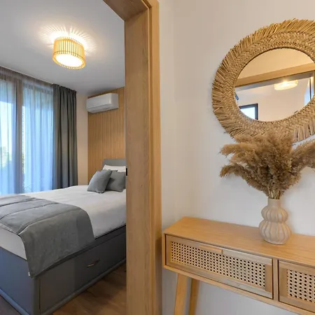 Boho Sea View One-bedroom Pool & Daire *
