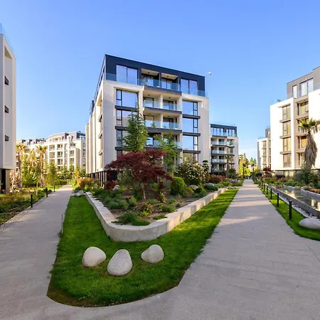 Boho Sea View One-bedroom Pool & Saints Constantine and Helena