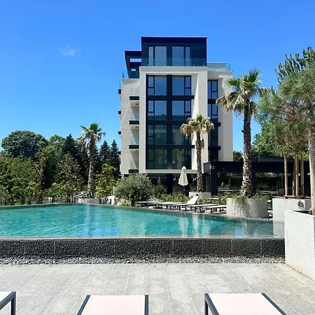 Апартаменты Boho Sea View One-bedroom Pool & Святые Константин и Елена