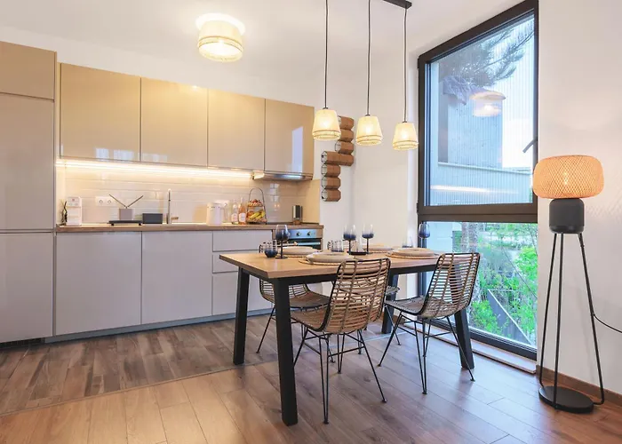 Boho Sea View One-bedroom Pool & アパート